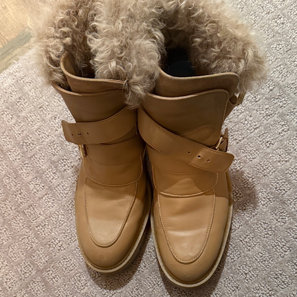 Aquazzura Beige Shearling Winter Boots